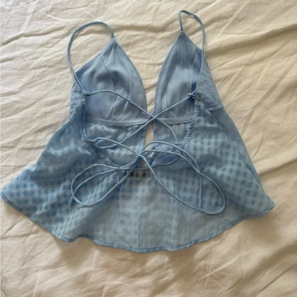 Princess Polly checkered blue front and back tie crop top - Picture 4 of 6